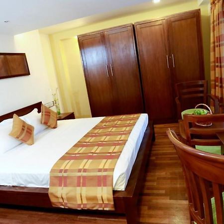 Gsh Colombo Hotel Buitenkant foto